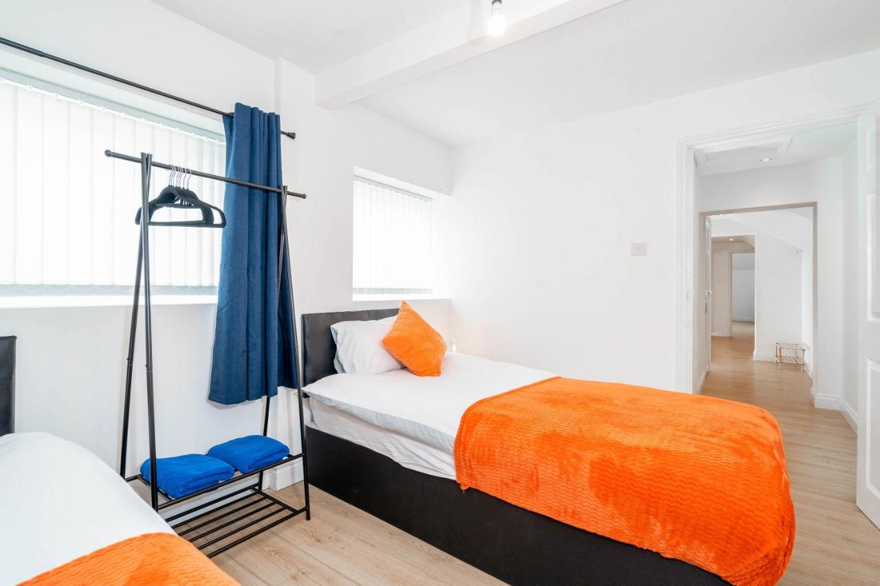 2 Bedroom Loft And Spacious Apt- One Choice Stays- Jq Birmingham Exterior photo