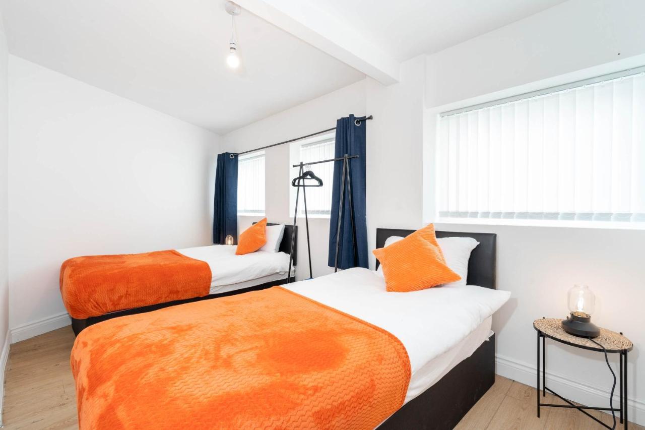2 Bedroom Loft And Spacious Apt- One Choice Stays- Jq Birmingham Exterior photo